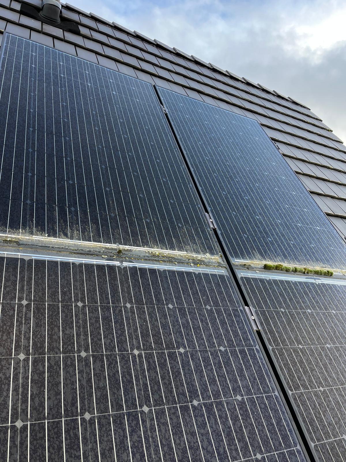 Zonnepanelen reinigen | Particuliere woning