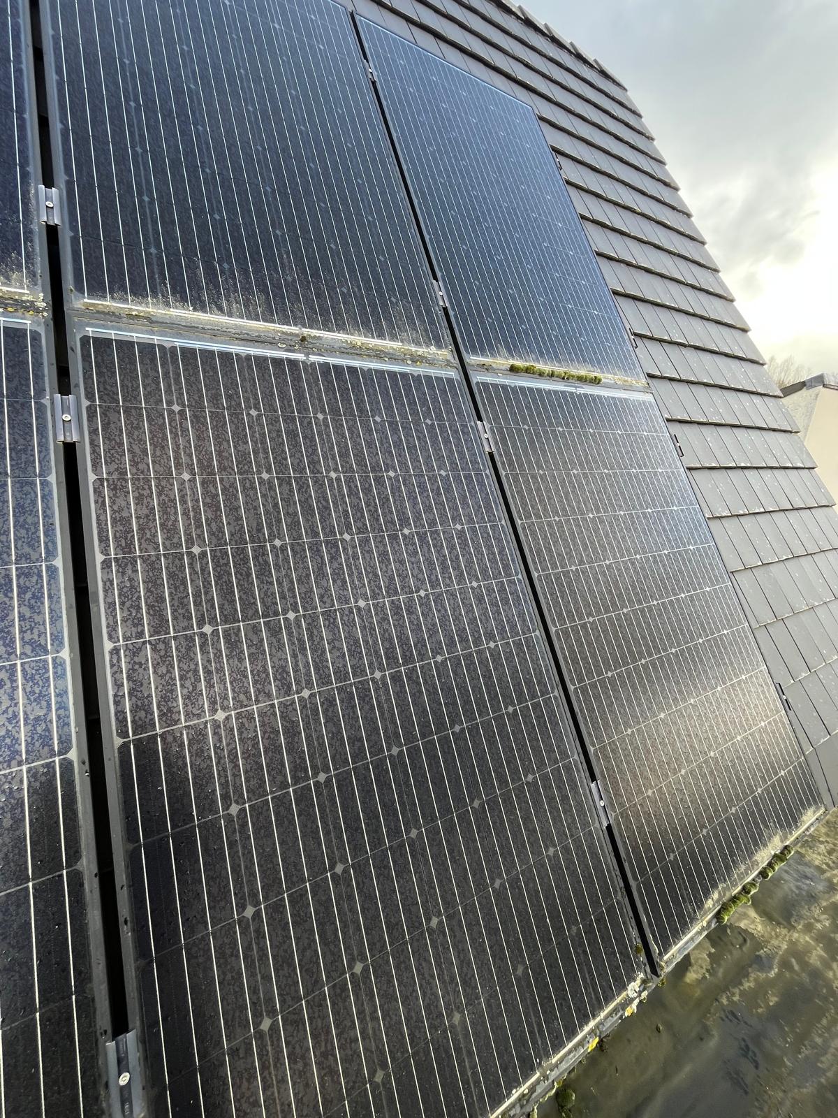 Zonnepanelen reinigen | Particuliere woning